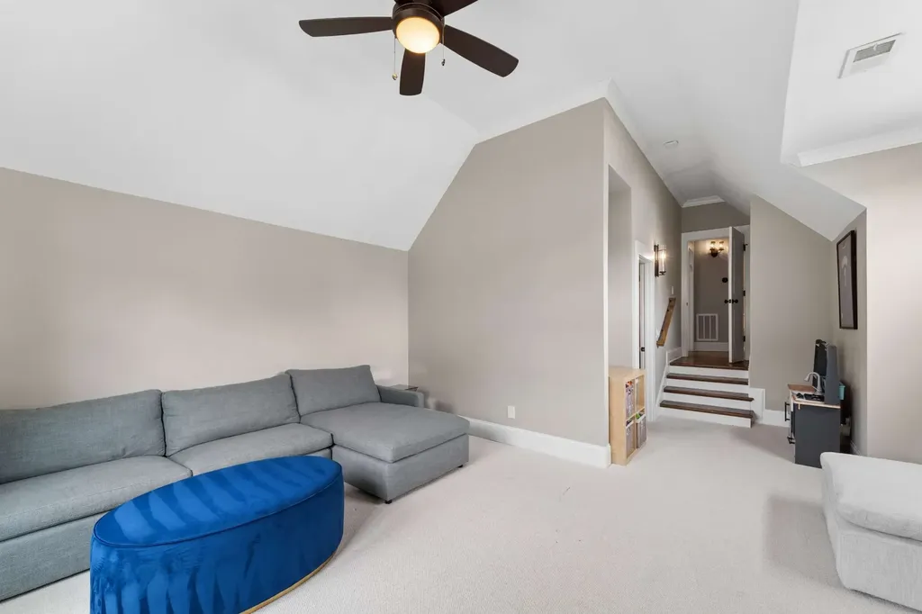 4115B Oriole Place Nashville TN 37215