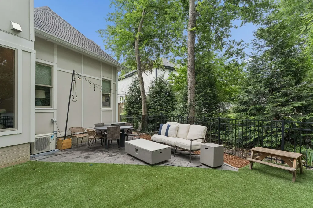 4115B Oriole Place Nashville TN 37215