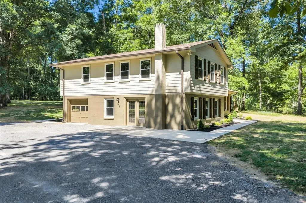 460 Hickory Hill Road Shelbyville TN 37160