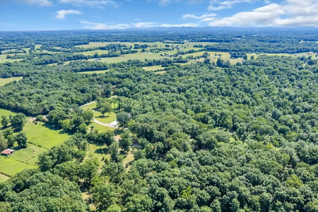 460 Hickory Hill Road Shelbyville TN 37160