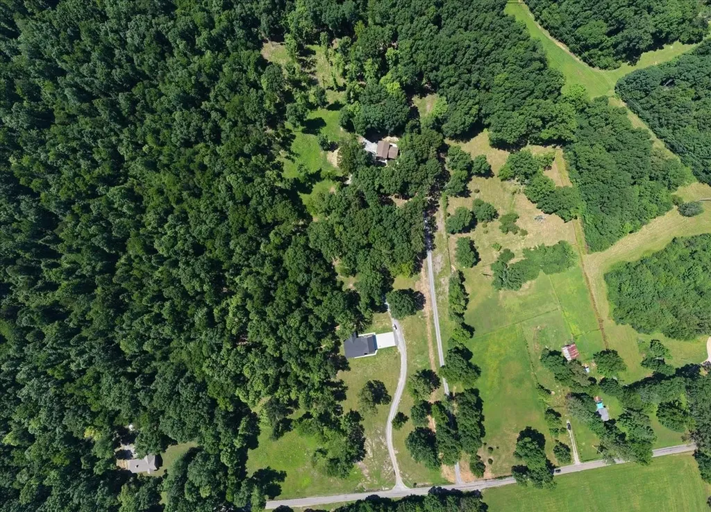460 Hickory Hill Road Shelbyville TN 37160