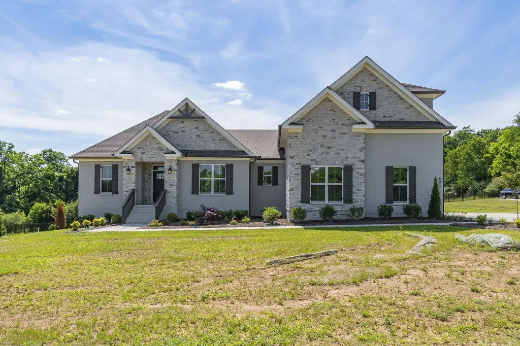 4037 Advocate Path Culleoka TN 38451