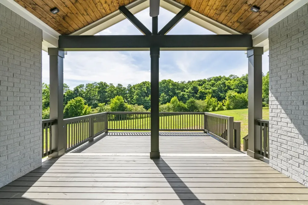 4037 Advocate Path Culleoka TN 38451