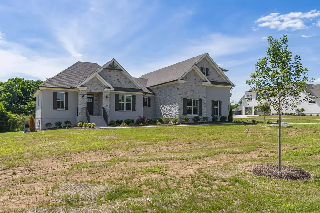 4037 Advocate Path Culleoka TN 38451