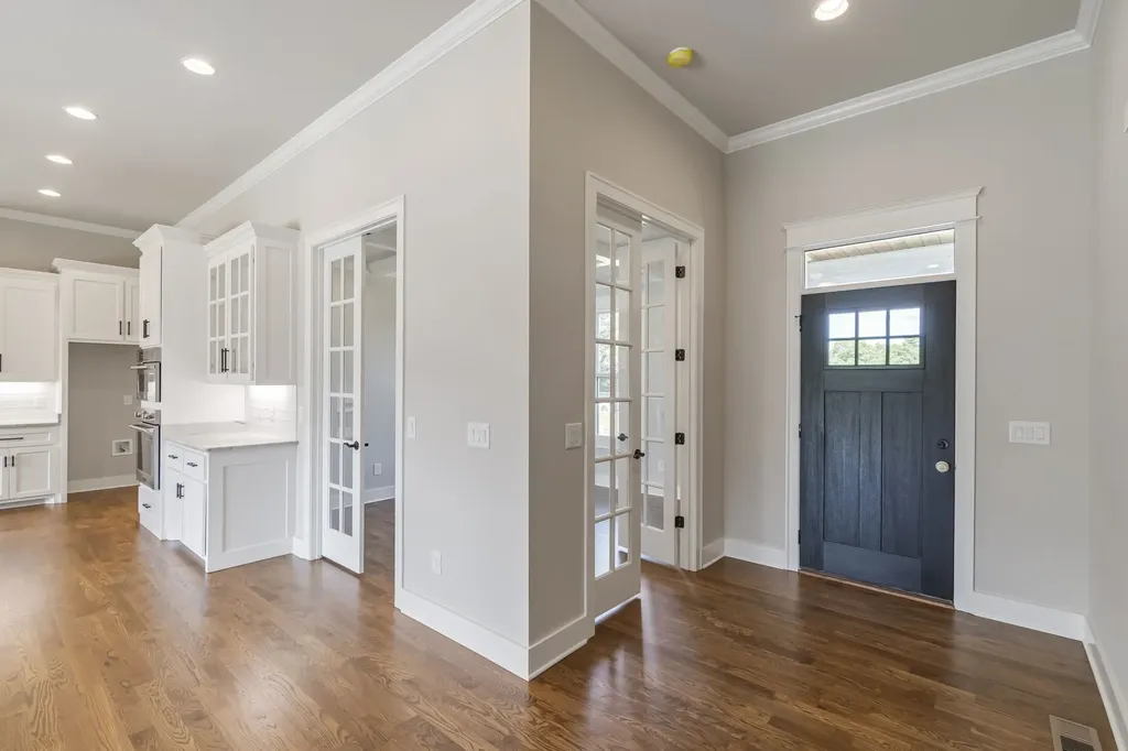 4037 Advocate Path Culleoka TN 38451