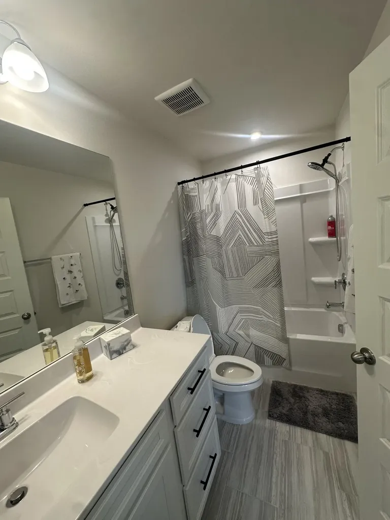 5069 Dayflower Drive Hermitage TN 37076
