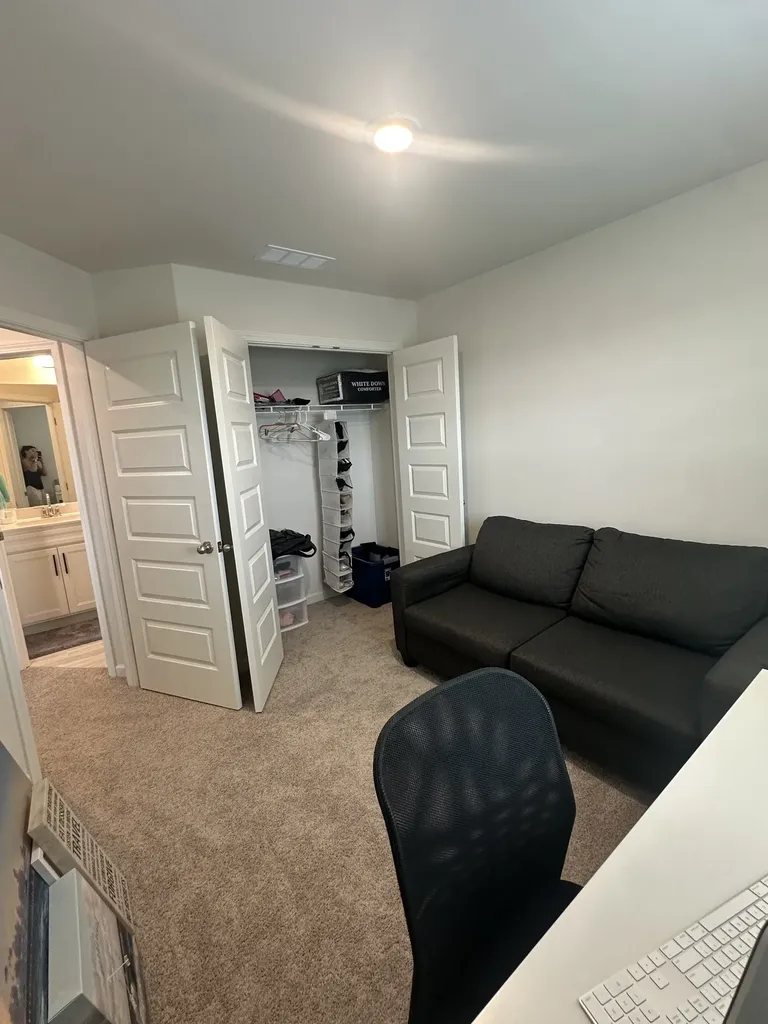 5069 Dayflower Drive Hermitage TN 37076