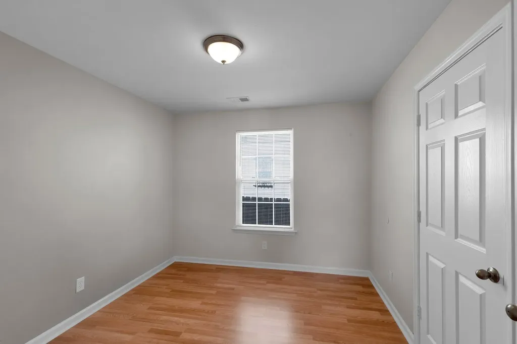 2107 18th Ave North, N Nashville TN 37208