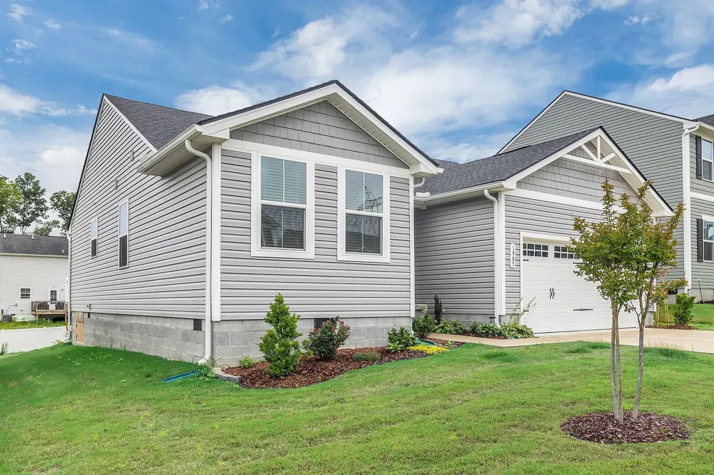 1905 Quail Run Way Spring Hill TN 37174
