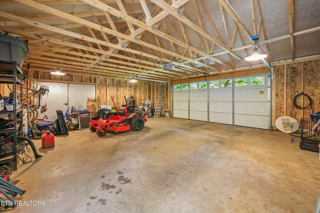 3303 Delrose Drive Knoxville TN 37914