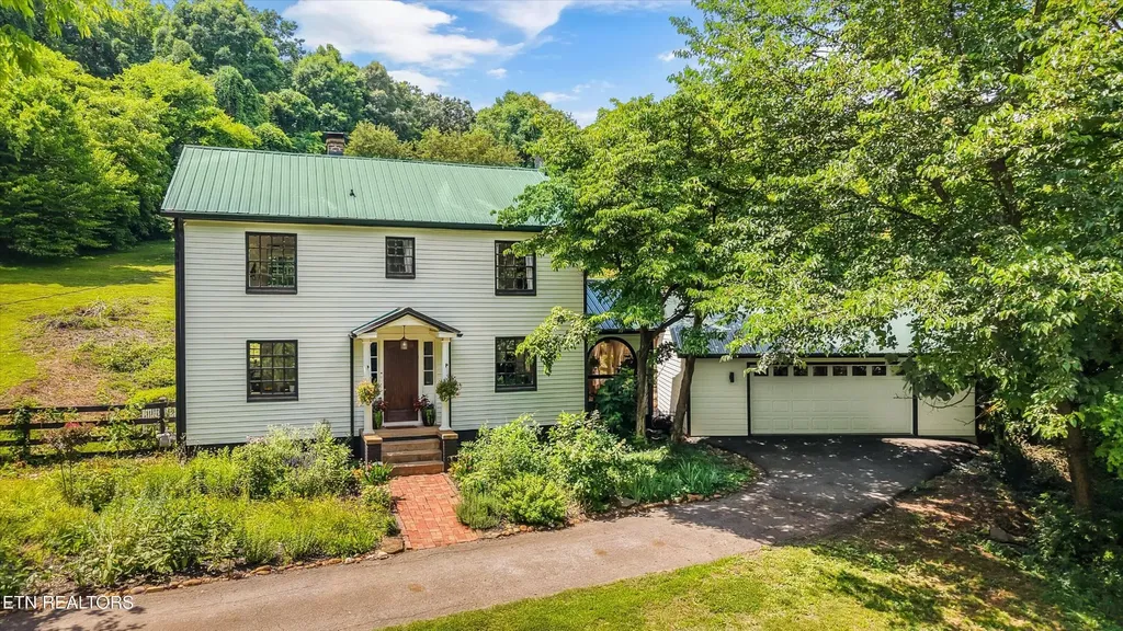 3303 Delrose Drive Knoxville TN 37914