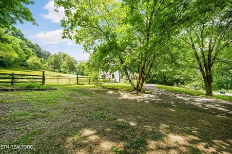 3303 Delrose Drive Knoxville TN 37914