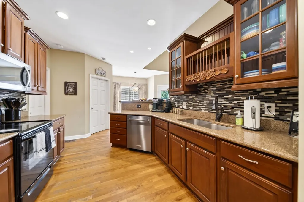 1015 Stafford Court Hendersonville TN 37075