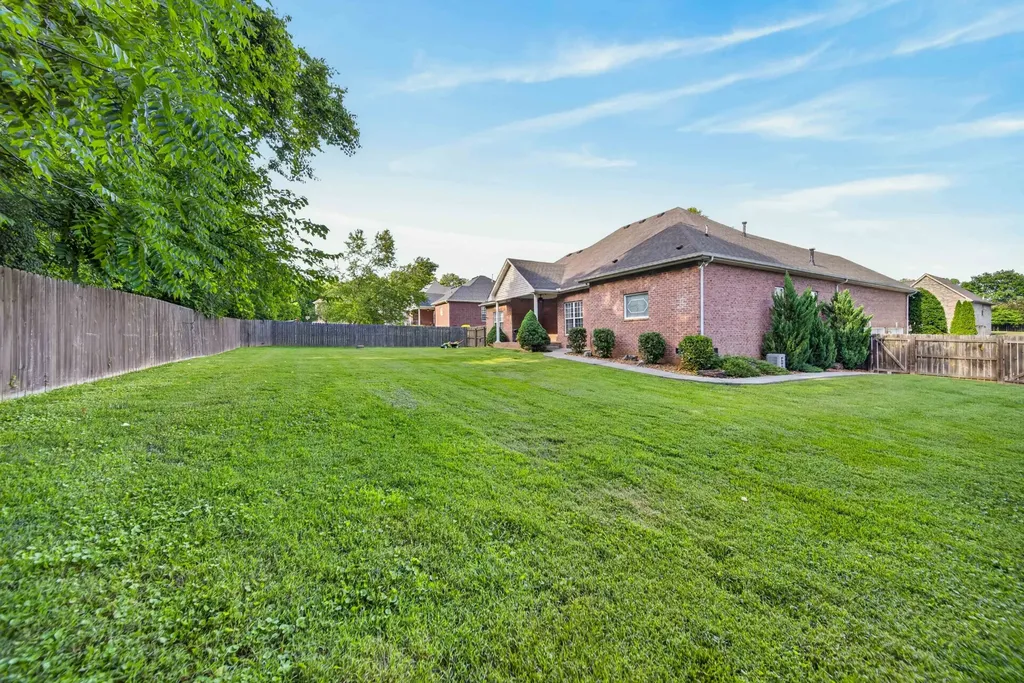 1015 Stafford Court Hendersonville TN 37075