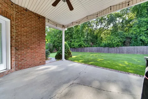 1015 Stafford Court Hendersonville TN 37075