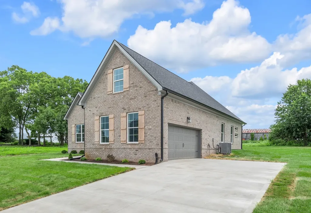 7 Elissa Place Hendersonville TN 37075