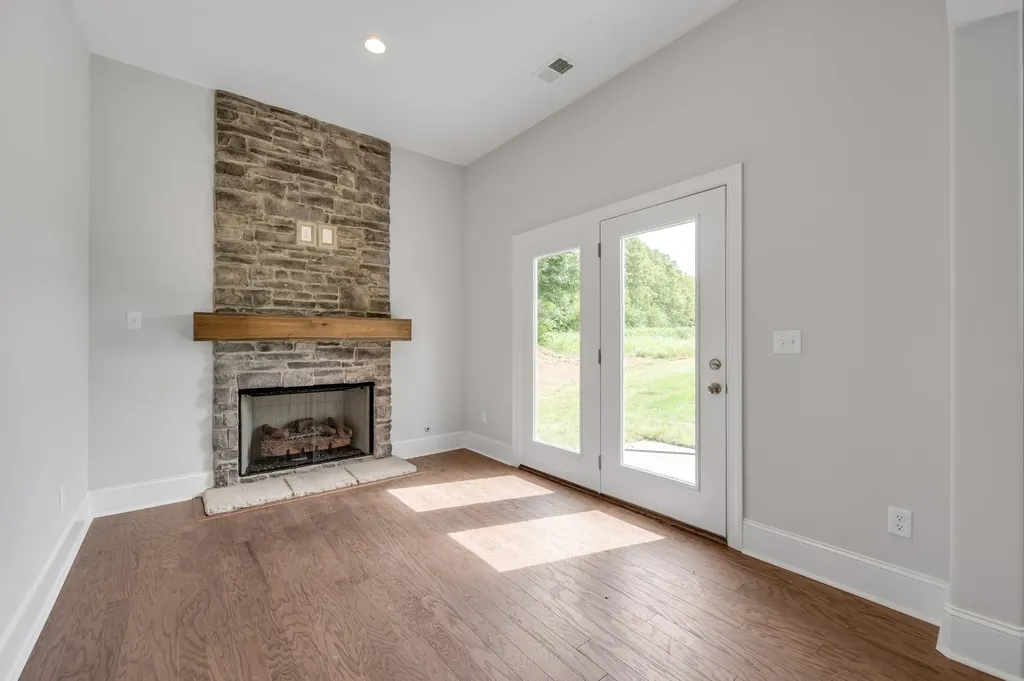 7 Elissa Place Hendersonville TN 37075