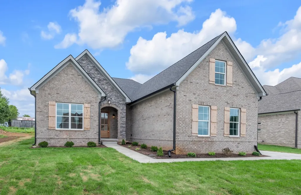 7 Elissa Place Hendersonville TN 37075