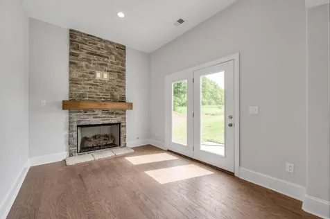 7 Elissa Place Hendersonville TN 37075