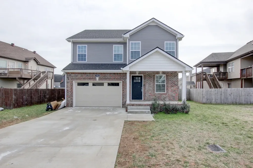702 Ellie Nat Drive Clarksville TN 37040