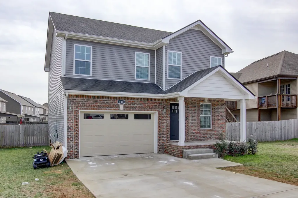 702 Ellie Nat Drive Clarksville TN 37040