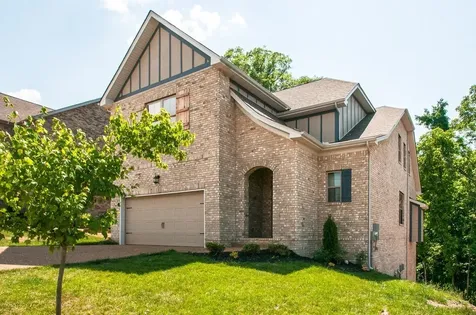 10 Elissa Place Hendersonville TN 37075