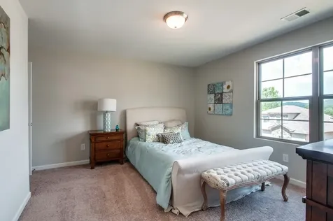 10 Elissa Place Hendersonville TN 37075