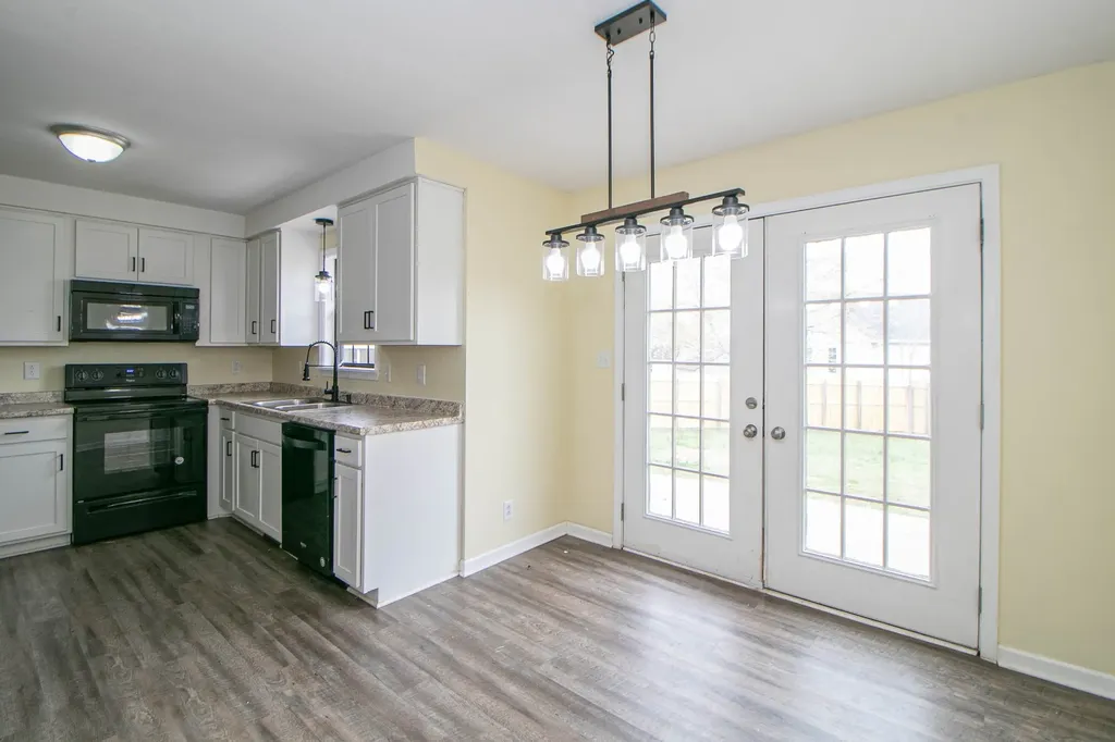 329 Northridge Drive Clarksville TN 37042