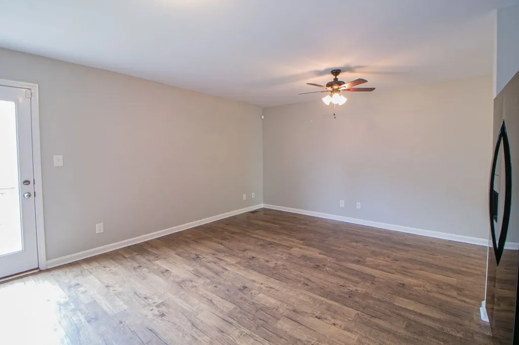 1718 Thistlewood Drive #H Clarksville TN 37042