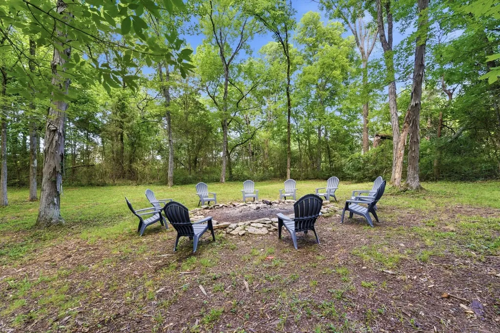 4860 Pyles Road Chapel Hill TN 37034
