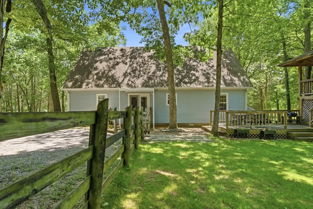 4860 Pyles Road Chapel Hill TN 37034