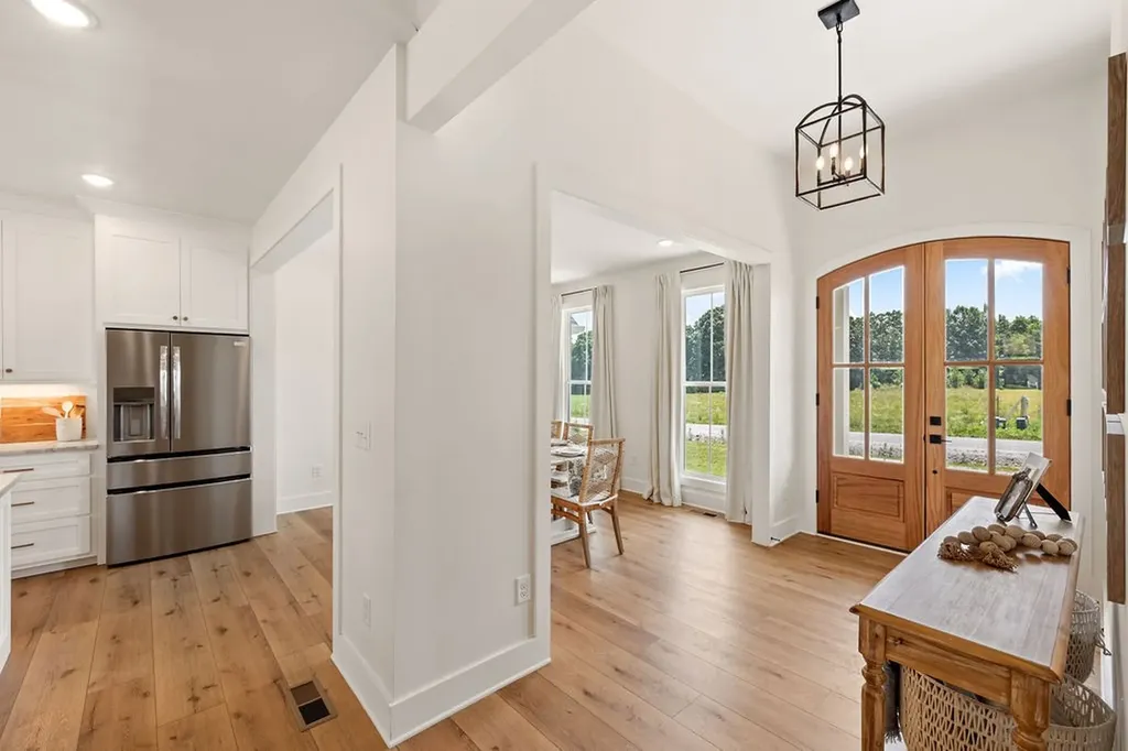 134 Hurst Drive Leoma TN 38468