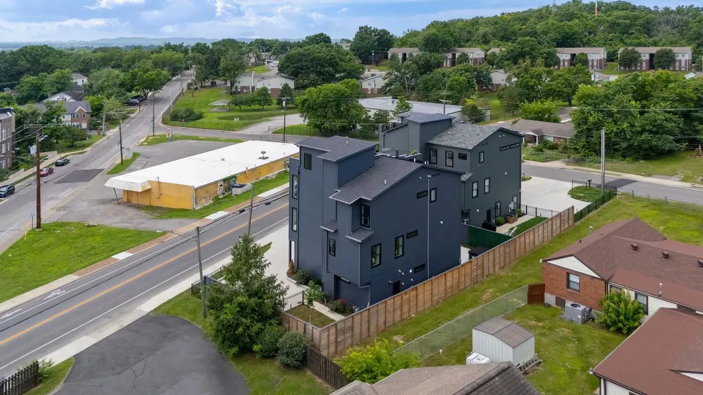 2111 Cahal Avenue Nashville TN 37206
