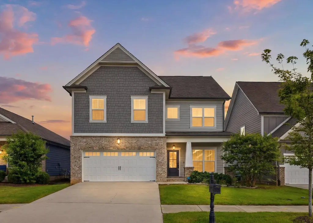 8512 Red Deer Lane Ooltewah TN 37363