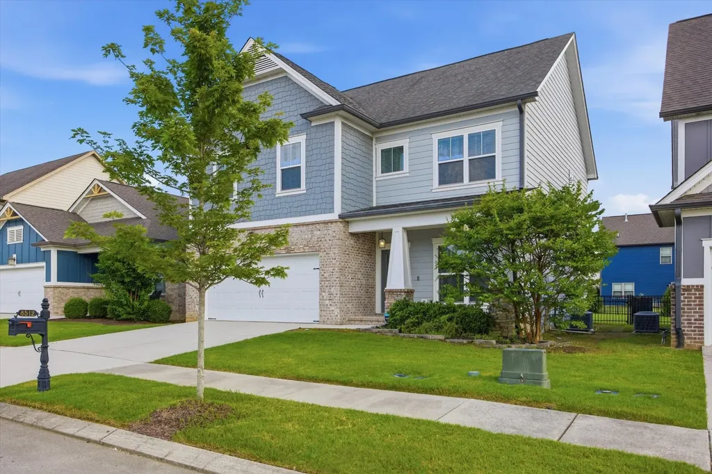 8512 Red Deer Lane Ooltewah TN 37363