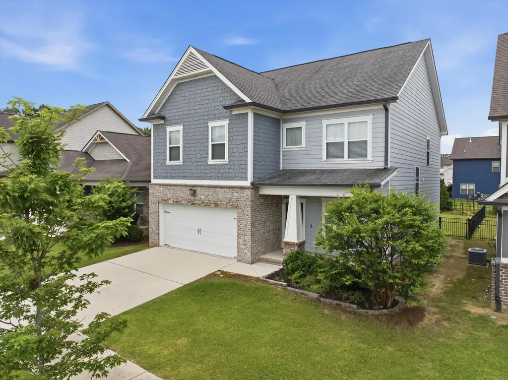 8512 Red Deer Lane Ooltewah TN 37363