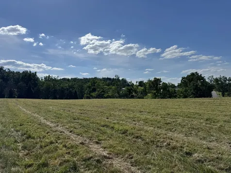 1 Old Highway 52 Westmoreland TN 37186