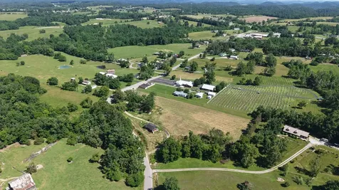 3 Old Highway 52 Westmoreland TN 37186