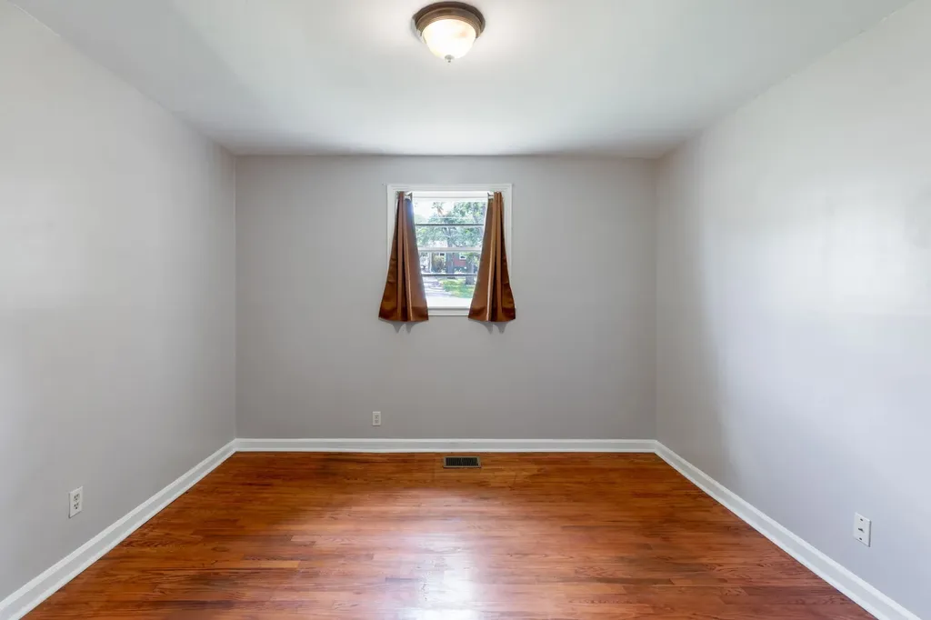 2740 Jones Avenue Nashville TN 37207