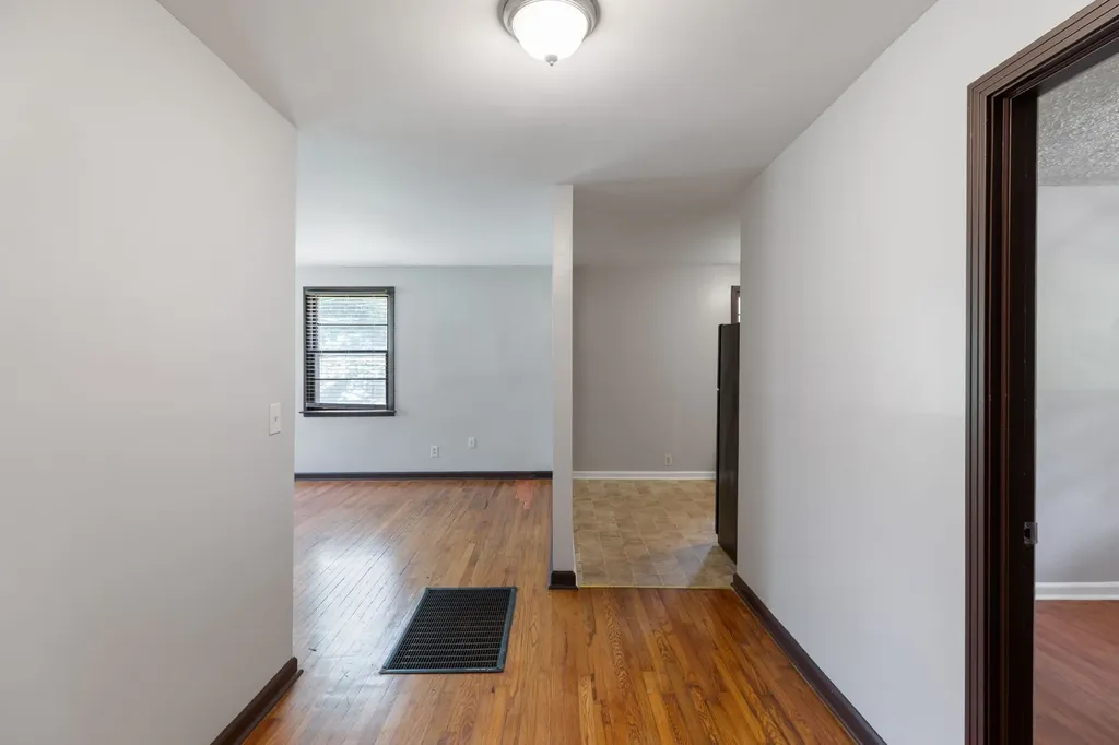 2740 Jones Avenue Nashville TN 37207