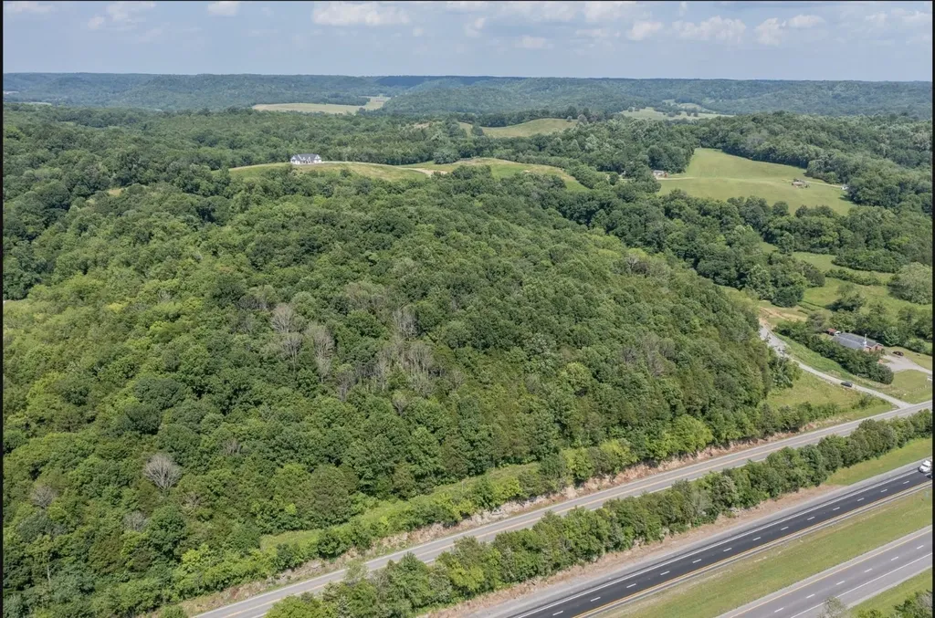 15807 Manchester Pike Christiana TN 37037