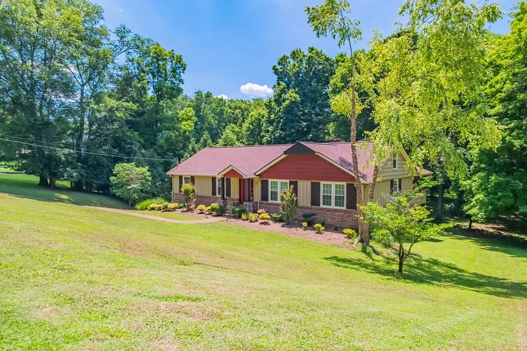 104 Trout Valley Drive Hendersonville TN 37075