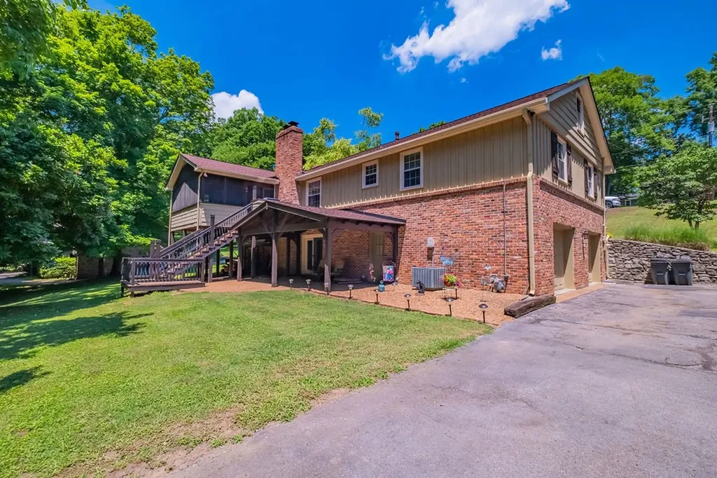 104 Trout Valley Drive Hendersonville TN 37075