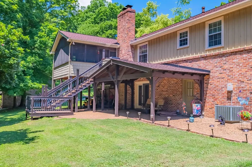 104 Trout Valley Drive Hendersonville TN 37075