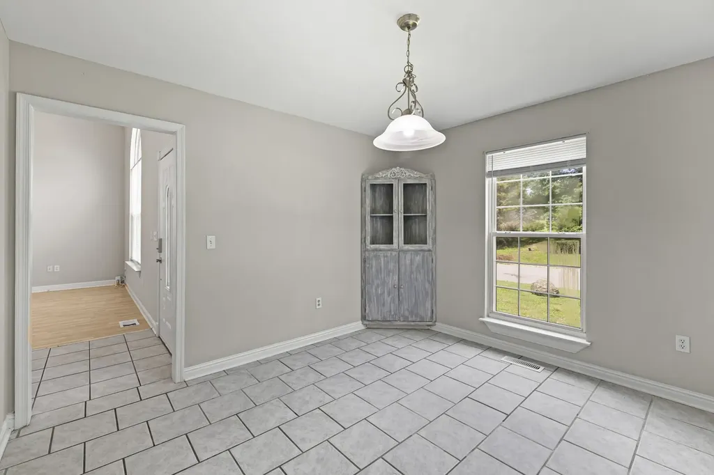 5048 Appalachain Drive Goodlettsville TN 37072