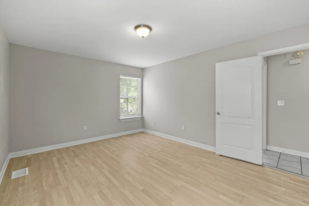 5048 Appalachain Drive Goodlettsville TN 37072