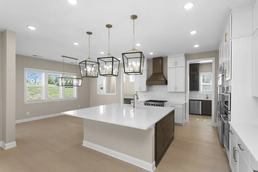 1921 Harmony Road Spring Hill TN 37174
