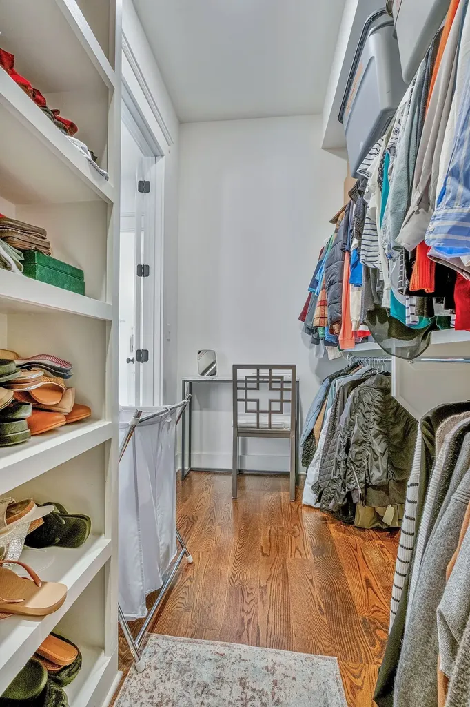 1510B 10th Ave, N Nashville TN 37208
