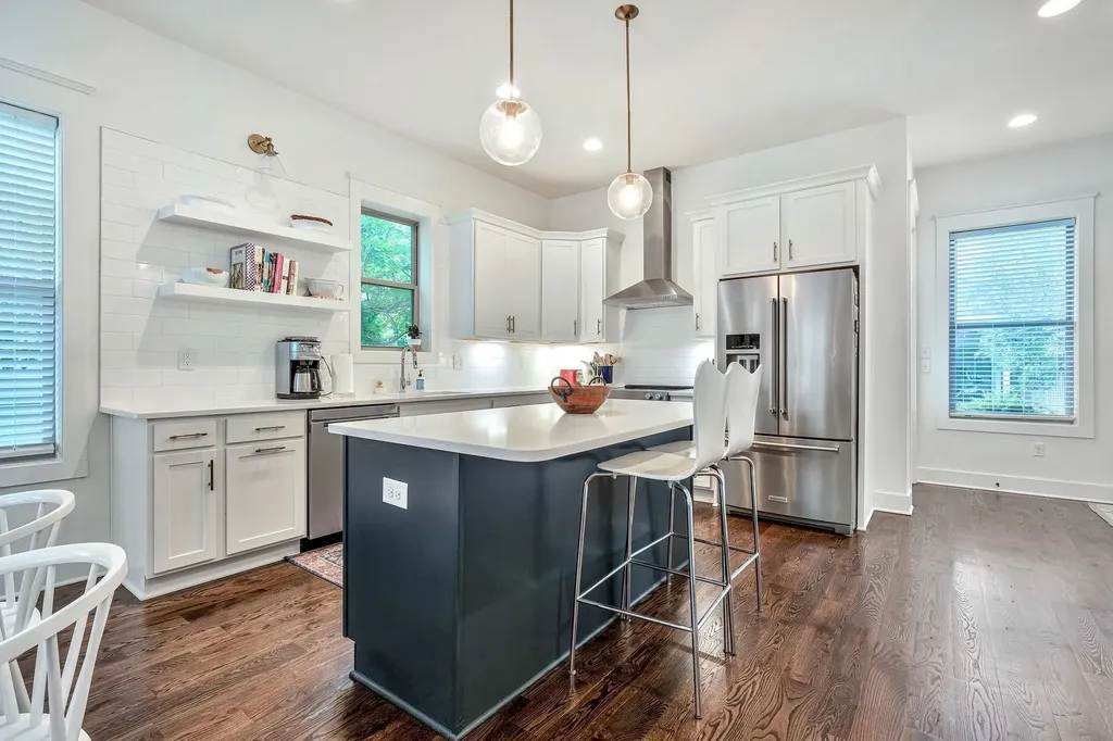 1510B 10th Ave, N Nashville TN 37208