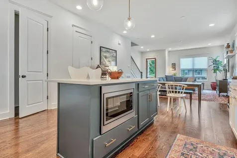 1510B 10th Ave, N Nashville TN 37208